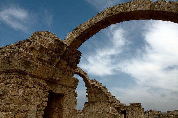 Cypr | Nazwa zamku oznacza "40 kolumn"